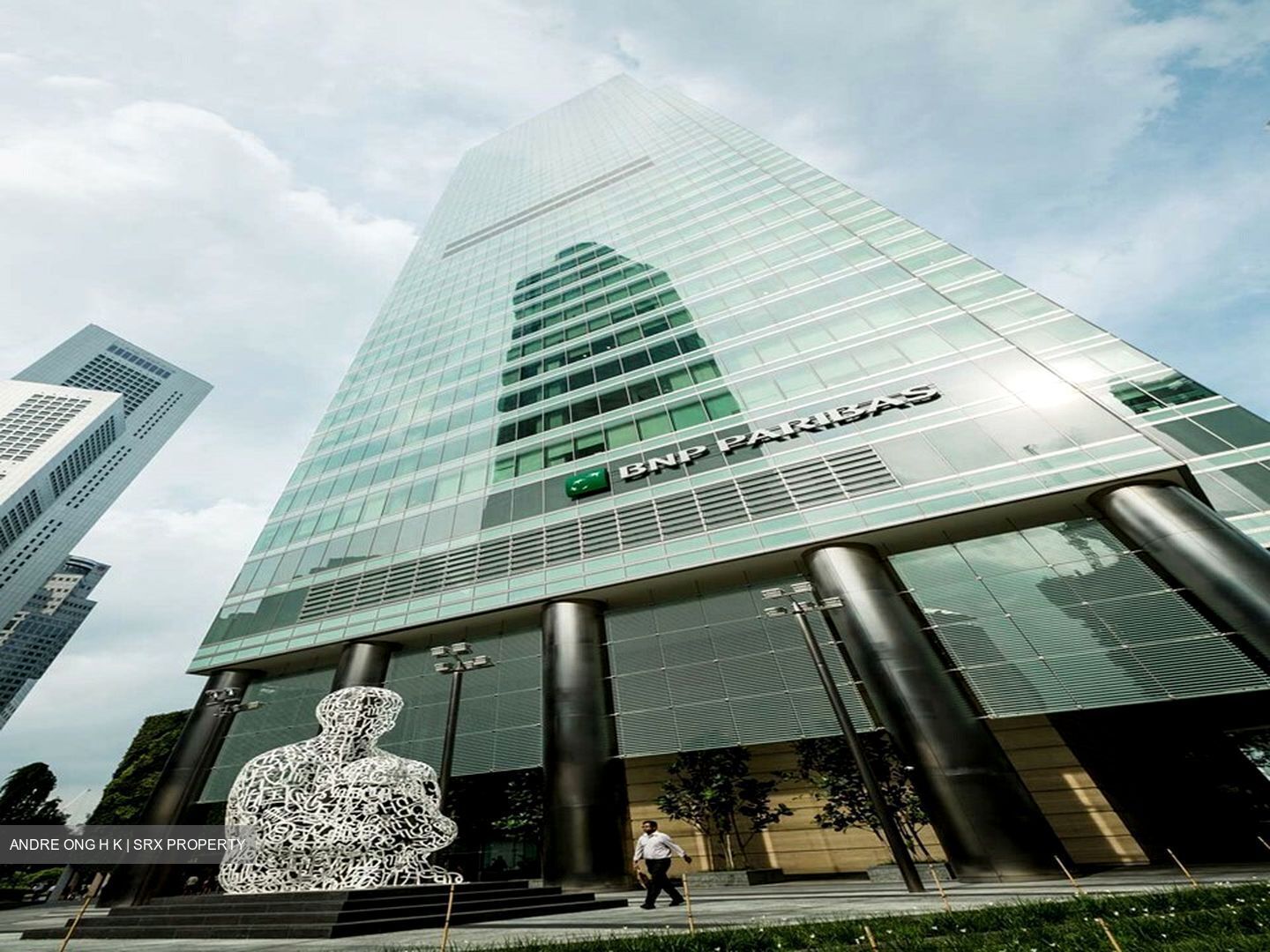 Ocean Financial Centre (D1), Office #557998721